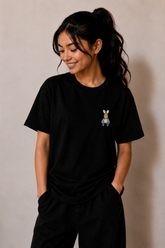 rabbit-Black shirt