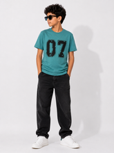 Kids 07 Graphic T-Shirt – Teal