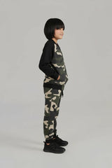 Boys Camo Zip-Up Tracksuit – Army Green & Black