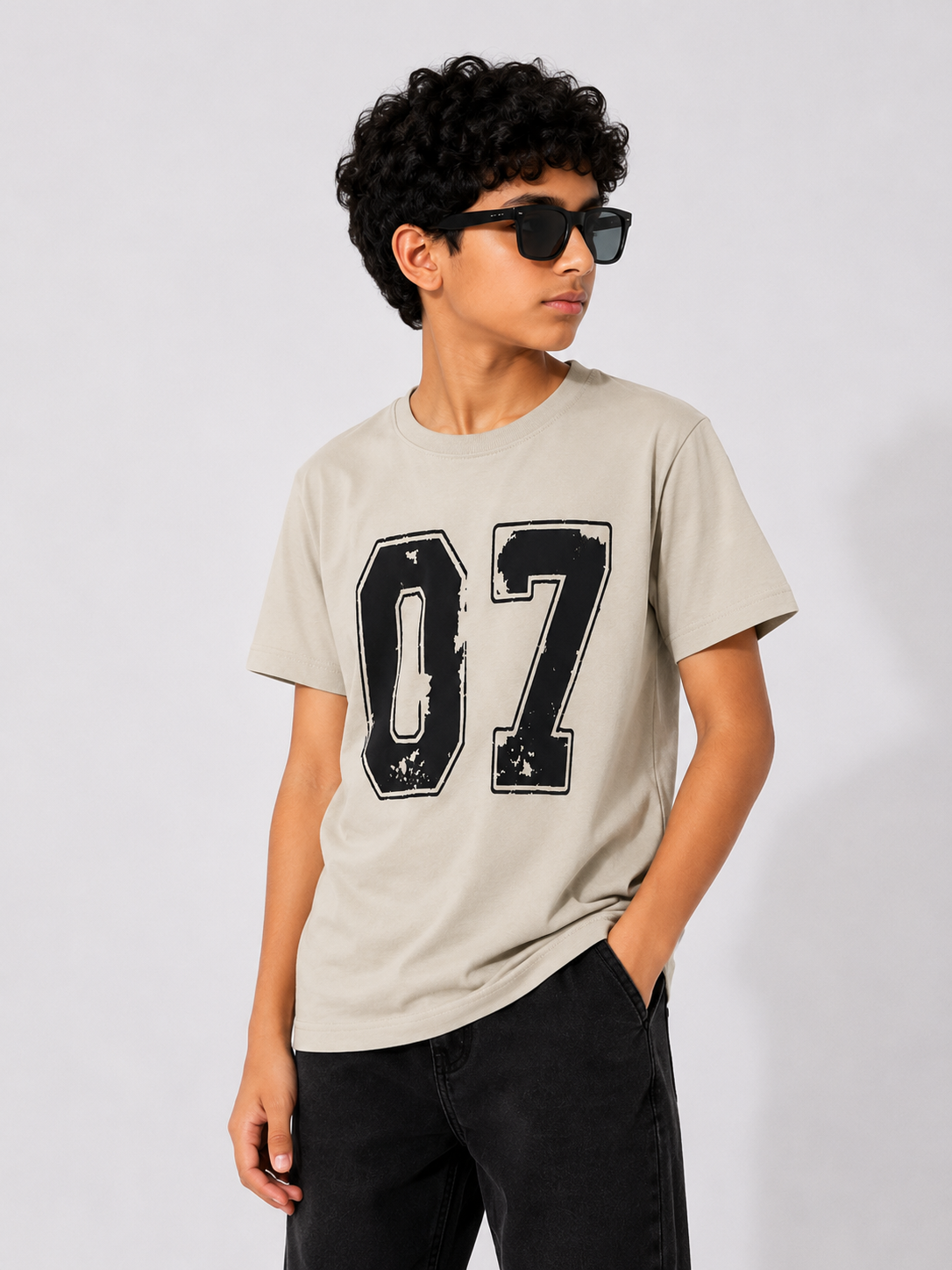 Kids 07 Graphic T-Shirt – Beige