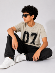 Kids 07 Graphic T-Shirt – Beige