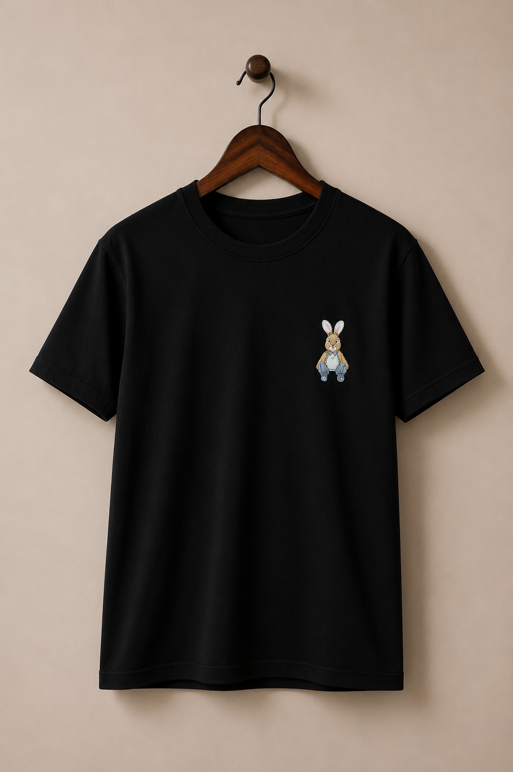 rabbit-Black shirt